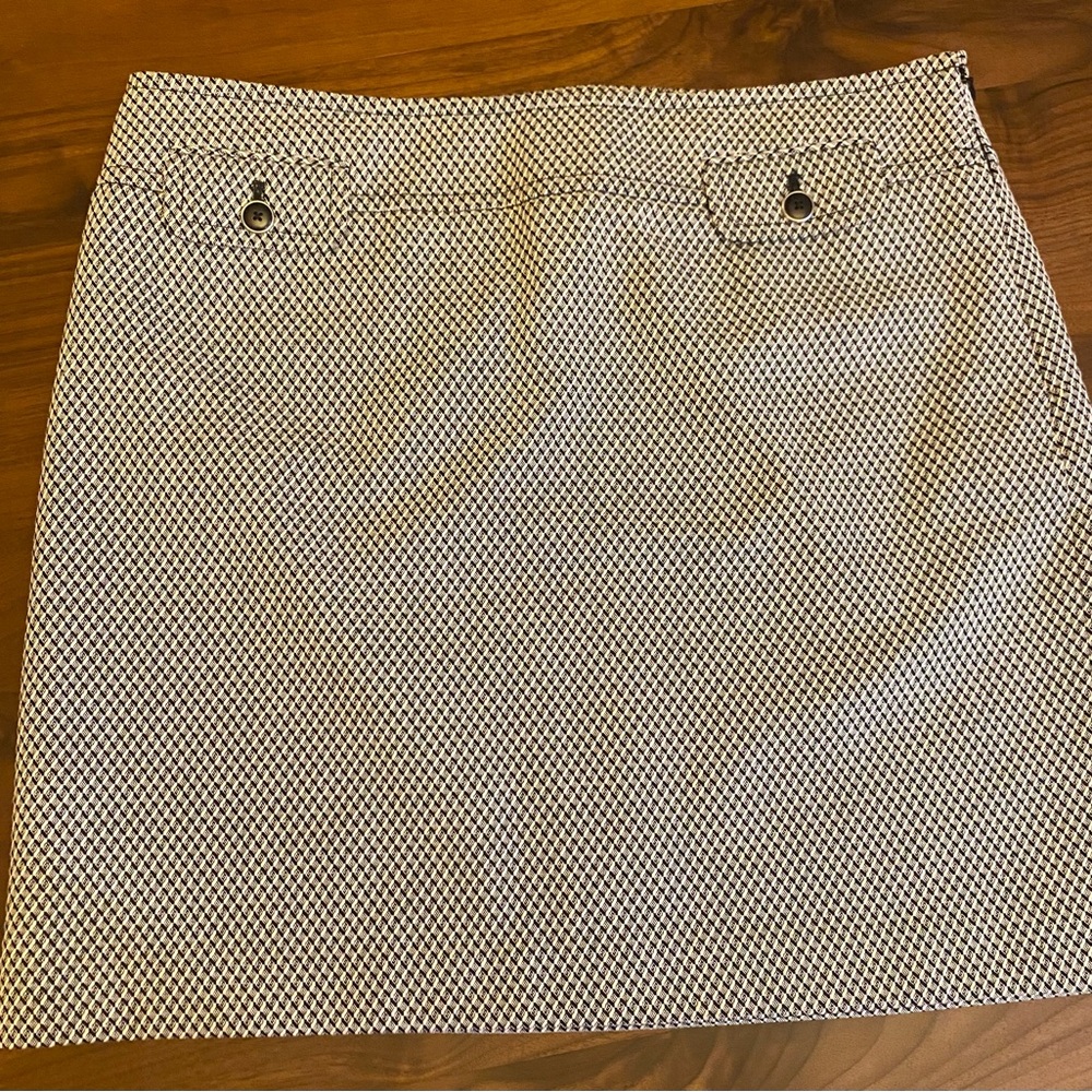 LOFT Black and White Textured Pencil Skirt